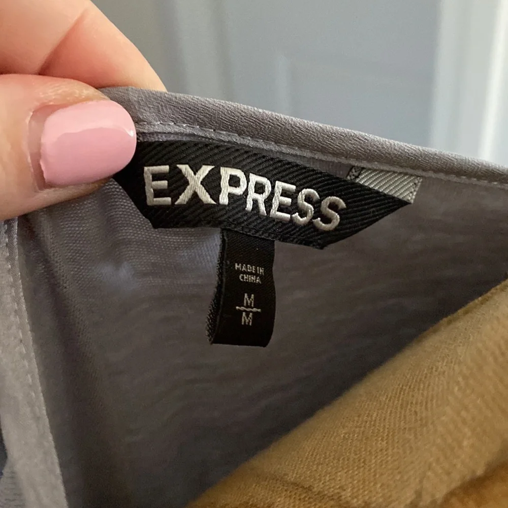 Express sequin top - Picture 4 of 8